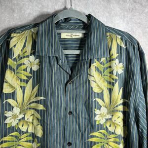 Tommy Bahama Hawaiian Camp Shirt Mens Size XL Gray Striped Tropical Floral Beach